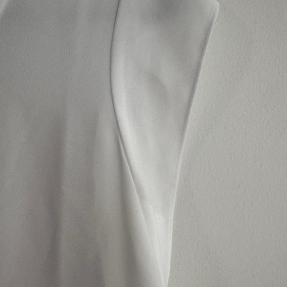 Express White Women's Blouse - Picture 3 of 4